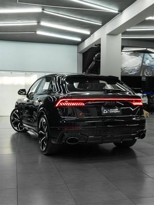 AUDI RS Q8 4.0 V8 TWINTURBO MHEV TIPTRONIC